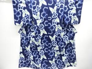 蝶に花模様浴衣